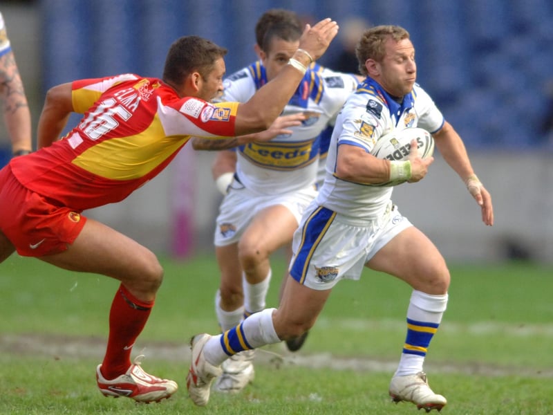 A comfortable win at Murrayfield for Rhinos, with Rob Burrow among the try scorers and Ryan Hall, who had made his debut at Magic two years earlier, bagging a brace.