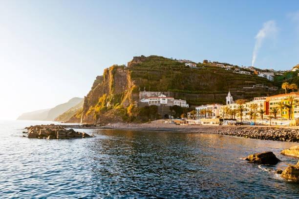 Located on a large slope facing the Atlantic and shaped like a natural amphitheatre, Funchal is Madeira's largest tourist, commercial and cultural centre.