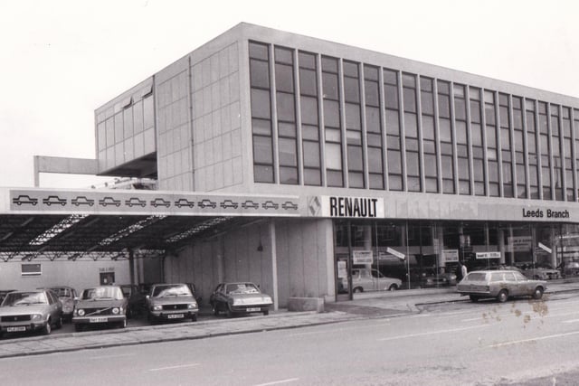 Renault's smart new retail branch on Regent Street in March 1977.