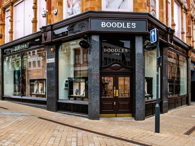 Fine diamond jewellery specialists Boodles opened on Briggate this year. Boodles was founded in 1798 and sells unique rings, necklaces, pendants, earrings, bracelets and luxury gifts.