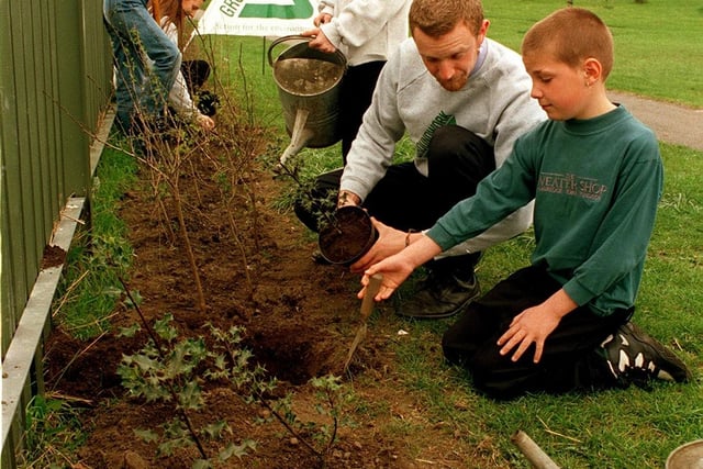 Hedge planting at Richmond Hill Primary  in April 1997. Pictured top to bottom are Katy Reed from Groundwork), Haley Lawson, Jordan Stott, Mark Wigley from Groundwork and Richard Kellett.