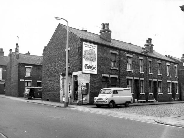 A greengrocers on the corner of Cambridge Road and Clayfield Terrace in August 1967.