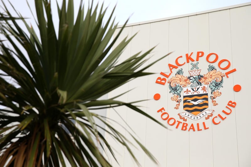 Blackpool are set to receive a £300k compensation fee for youngster Charlie Penman, after Brighton beat the likes of Wolves and Aston Villa to the 16-year-old ace. He made his debut for Blackpool's U18s at the age 15. (Football Insider)