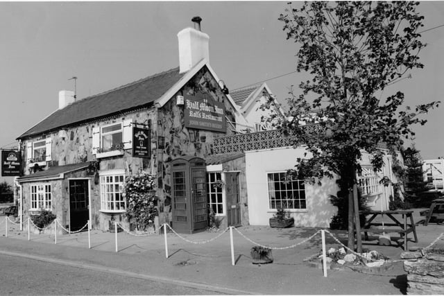 Did you enjoy a drink and meal here back in the day? Rolf's restaurant at the Half Moon Inn in Sherburn-in-Elmet. Pictured in September 1990.