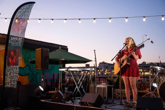 Solo act competing in opening night of Greene King Untapped competition at the Anchor on London's Southbank on August 8th 2025