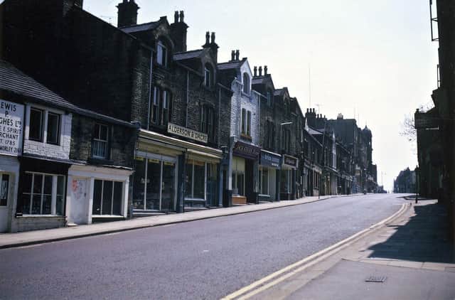 Enjoy these photo memories from around Morley in 1971. PIC: David Atkinson Archive