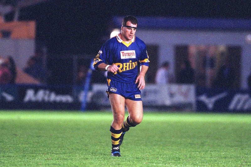 Leeds beat London Broncos 14-13 at the Stoop in 1998, despite Glanville's red card.