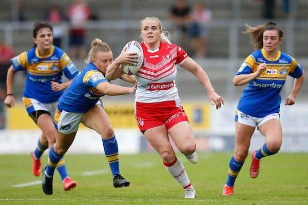 Amy Hardcastle, seen on the attack for St Helens against Leeds last year, is a star signing by Rhinos. Picture by Ed Sykes/SWpix.com.
