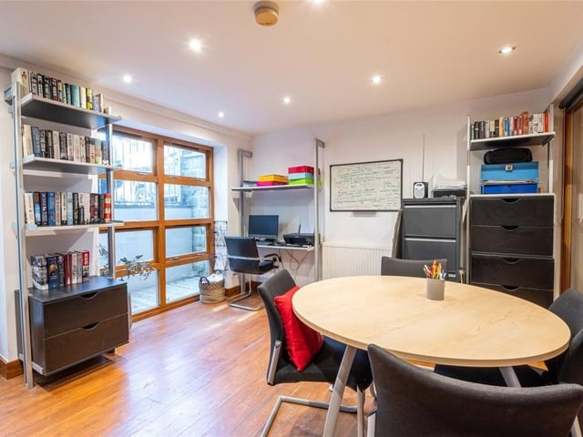 This in turn leads to a fully equipped home office which offers separate external access for those working from home.