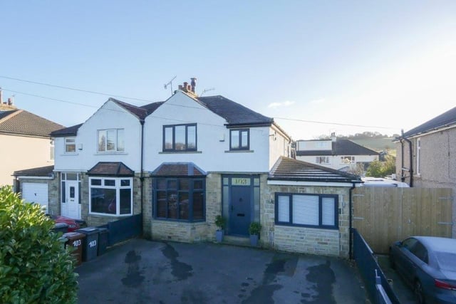 In the heart of Pudsey, this home has access to two excellent primary schools and great commuting links to both Leeds and Bradford. The house enjoys an open aspect with views over fields.