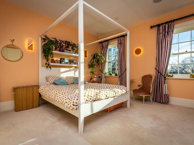 The four poster bed at Tickhill Lodge.