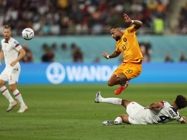 5 (The Guardian). They said: "The captain was bypassed for Depay’s 10th-minute opener and never stamped his authority on the game. Disappointing."