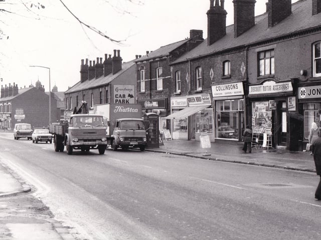 Share your memories of Beeston in the 1970s with Andrew Hutchinson via email at: andrew.hutchinson@jpress.co.uk or tweet him - @AndyHutchYPN