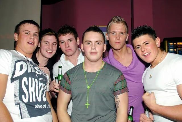 Sam, Ryan, Joe, Jamie and Luke in Bedroom.
