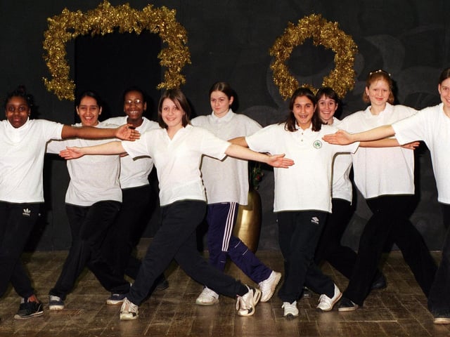 A Year 10 dance lesson at Roundhay High School in December 1999.