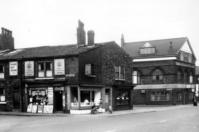 Sutherland Street and Wellington Road in May 1959. in view is S.H. Thornton's newsagents and tobacconists. Moving right, a lady with a pushchair looks into the window of Mitchell's tripe dressers on Wellington Road. Alan Sykes High Class Meat Purveyors follow , then the entrance to Copley Street. On the right is a large building which had been the office for Main Line Football Pools is at the time of this view was the Main Line Social Club.