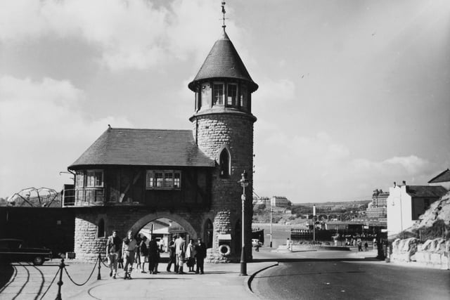 Share your memories of Scarborough in the 1960s with Andrew Hutchinson via email at: andrew.hutchinson@jpress.co.uk or tweet him - @AndyHutchYPN