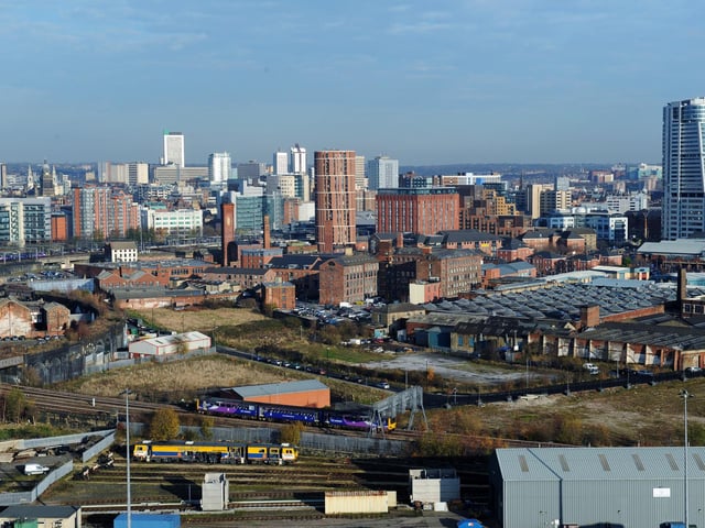 The average house price in Beeston Hill & Hunslet Moor is £107,500.