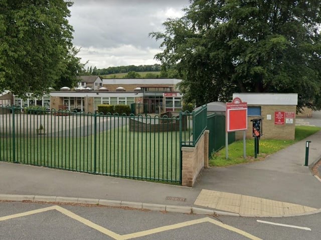 Based on Linton Road in Collingham, Wetherby, the school is ranked 454th in the country according to the guide. It has 202 pupils.