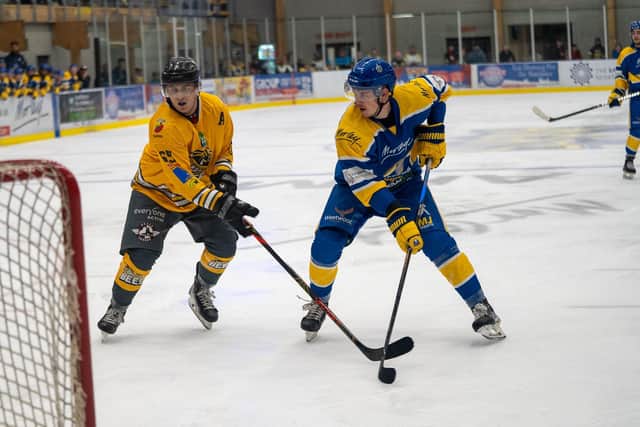 MAKOING A DIFFERENCE: Jordan Griffin- above right in action against Bees IHC last Saturday - has started the 2022-23 season in impressive form. Picture courtesy of Oliver Portamento