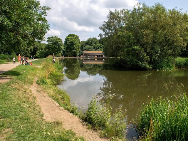 The gigantic 450-acre site has a cafe, bowling greens, a playground, and a fishing lake. It is also home to the world's oldest continuously-functioning railway.