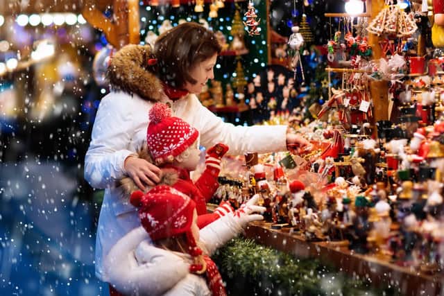 Tis the season to go shopping and we love a beautifully-decorated window