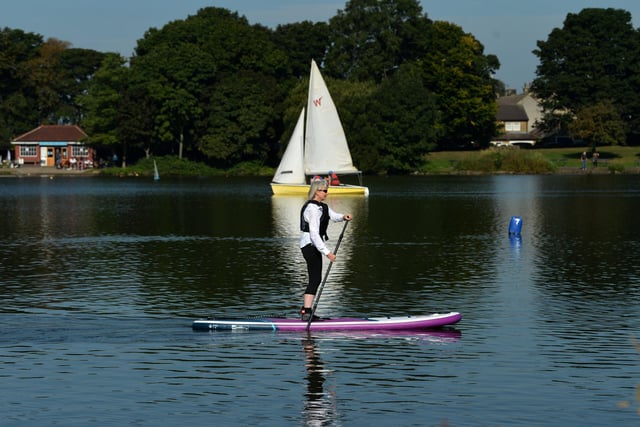 Also known as "the dam" by locals, Yeadon Tarn, near Leeds Bradford Airport, is a 20-acre park with a stunning view of a lake. It is an ideal place to take a refreshing walk. Other activities to get involved with include sailing, fishing and plane watching.