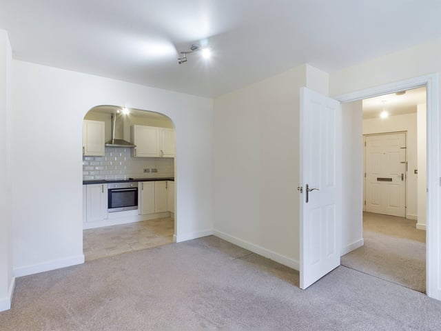 This one bedroom flat in Gisors Road, Southsea, is on the market for £155,000. It is listed by Chinneck Shaw.