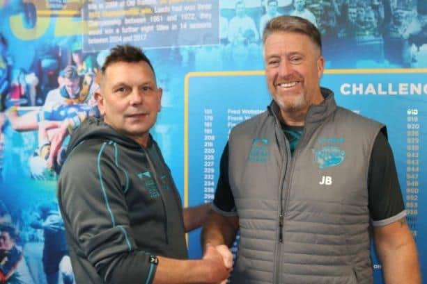 Tony Smith, left, has joined John Bastian, right, in the Leeds Rhinos academy. (Photo: Leeds Rhinos)