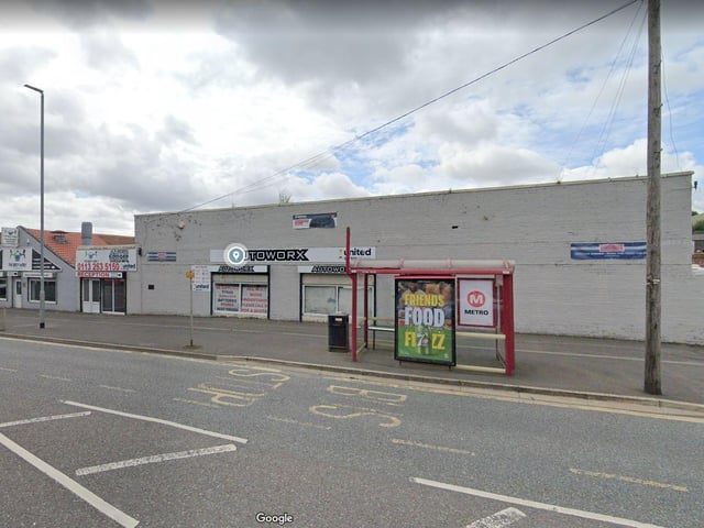 Address: 247 Tong Rd, Armley, Leeds LS12 4NQ
Phone: 0113 263 5150