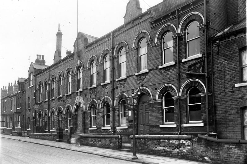 New Wortley Liberal Club on Skilbeck Street in July 1961.