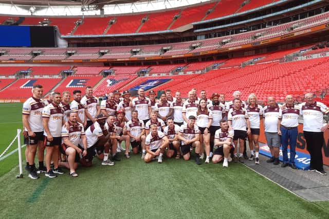 Batley Bulldogs players and staff at Wembley on Friday. Picture by Peter Smith.
