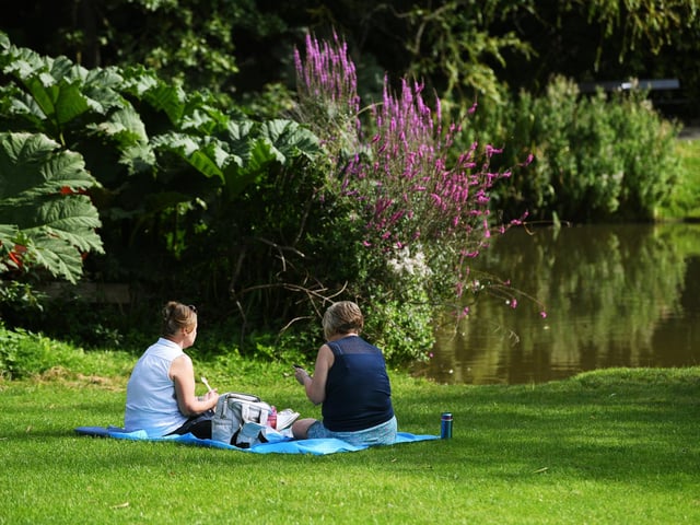 Temple Newsam, with its Tudor-Jacobean charm and meticulously landscaped grounds by Capability Brown, creates a gorgeously romantic environment for a date in Leeds. Stroll hand-in-hand through the cultivated gardens and ornate rooms of the estate.