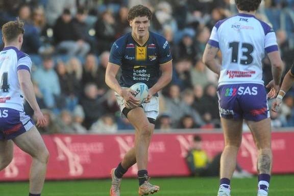 The final place on the bench could be a choice between back Fergus McCormack and forward Ben Littlewood, with the coach opting to go for the slightly more experienced pack man.