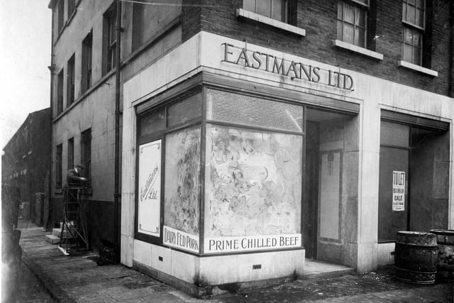The vacant premises of Eastmans, Butchers on junction with Pitfield Street and Hunslet Road in October 1931.