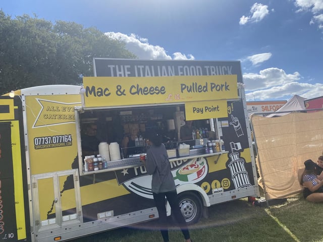 Mac and cheese and pulled pork are not the dishes most commonly associated with Italian cuisine but they are available here.