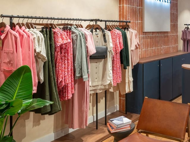 The London-based fashion retailer, known for timeless design and wardrobe staples, launched its new standalone shop in Victoria Gate at the end of June. It’s one of five new arrivals in Victoria Leeds this summer, with Phase Eight, Townhouse Nails, Jimmy Fairly and the Whisky Shop also opening stores in the shopping district.
