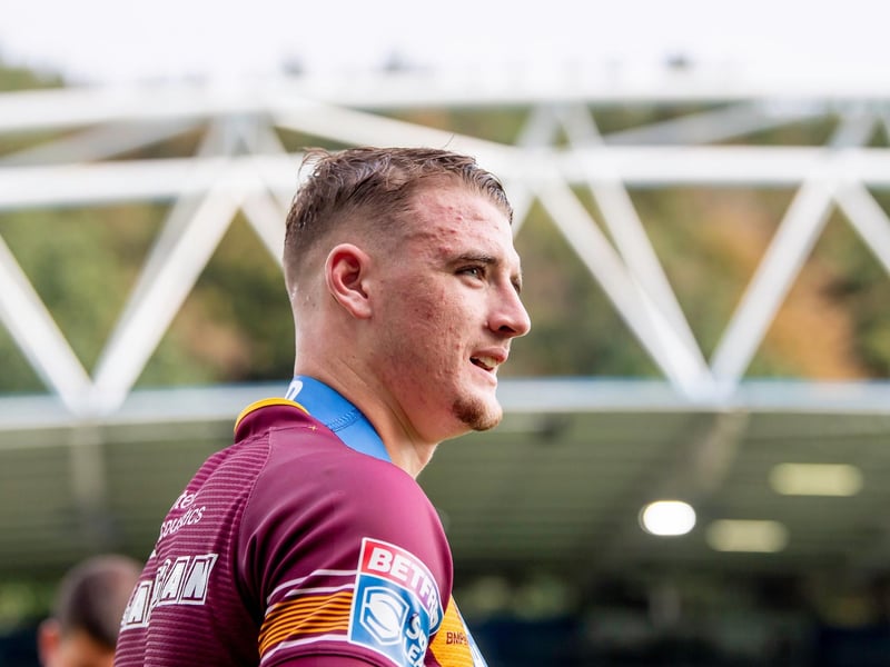 Grade A drops knees: one penalty point, total points one - no further action.