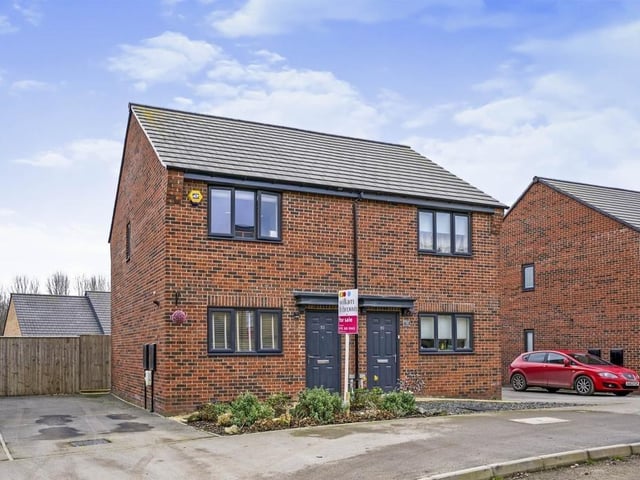 This beautifully presented semi-detached home forms part of a well renowned 2019 built development of houses that is located just off the York Road. The main accommodation is arranged over two floors and boasts versatile and modern living space with each room having been tastefully and neutrally decorated.