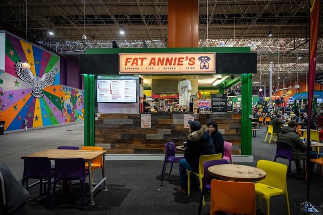 Fat Annie's is one of many places within the market that is fantastic value for money. This American style street food vendor serves burgers, hot dogs, shakes and fries. Prices for burgers and hot dogs range between £6-8.