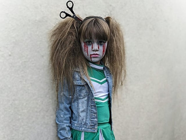 Lorna Louise Spencer said: "My daughter Thea (aged seven) ready for her Halloween disco at school."