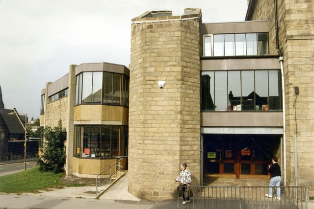 The old Horsforth Library on Town Street. This branch was opened in 1917 in the Mechanics Institute building, seen here on the far right. In 1975 a large extension was built, being the main part of the library shown here, though the reference section remained in the Mechanics. The library has since been replaced with a new building in Town Street which opened in February 2006.