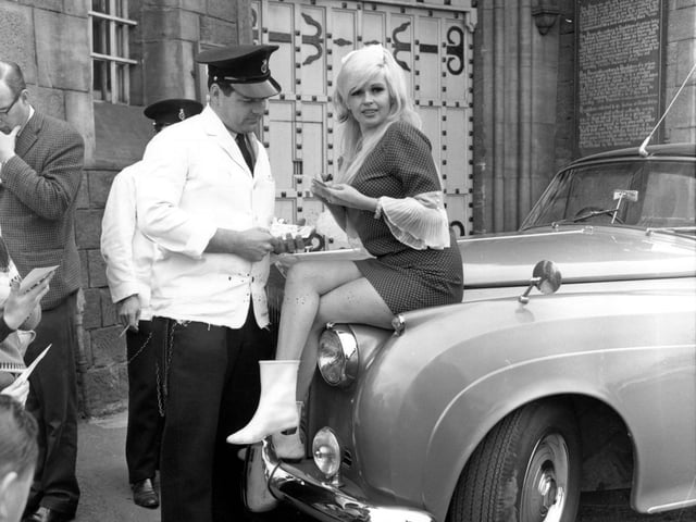 Hollywood film star Jayne Mansfield was photographed outside Armley Prison, sitting on the bonnet of a Rolls Royce in April 1967. She was going on to perform at Batley Variety Club for £4,000 per week.