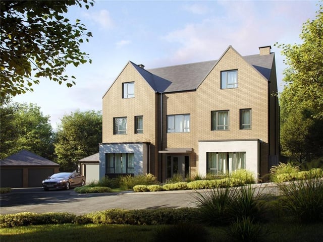 This is another five bedroom home on Dunstarn Lane with a slightly different layout. The property is presented to an incredibly high standard with contemporary open plan kitchen/ diner with space for a dining table and patio doors to the rear garden. Externally, there are generous turfed rear gardens, off street parking and garage with electronically operated doors and power/ lighting.
