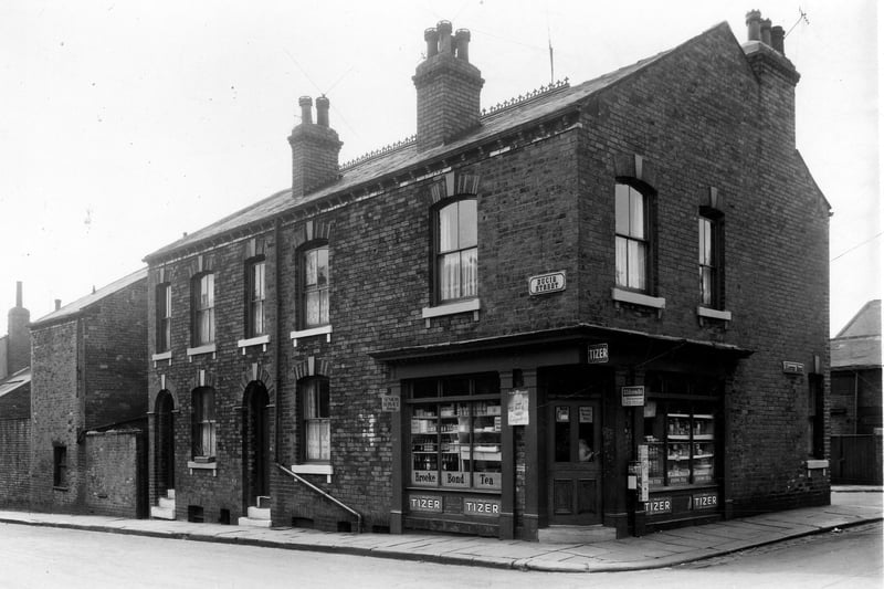 Mary Brooksbank's grocers on the corner of Ducie Street and Carter Road in July 1961.