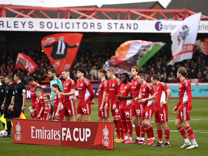5 - Felt the wrath of the visiting supporters after continually failing to award several free-kicks and in Bamford's case claims for penalties. Missed a clear shirt pull on Rutter on the edge of the box. Tried to let the game flow but too much.