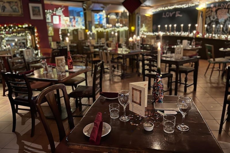 Located in St Peter’s Square, Kendall’s Bistro in Leeds city centre is a French restaurant serving the classics, fillet steaks and a number of vegetarian dishes. There are many dessert options to choose from and a large selection of drinks.
