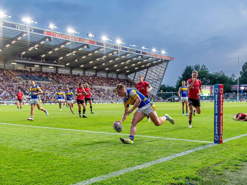 Six starts, two sub, four tries. It was an injury-hit year, but a hat-trick against Salford showed when the young outside-back is capable of 6
