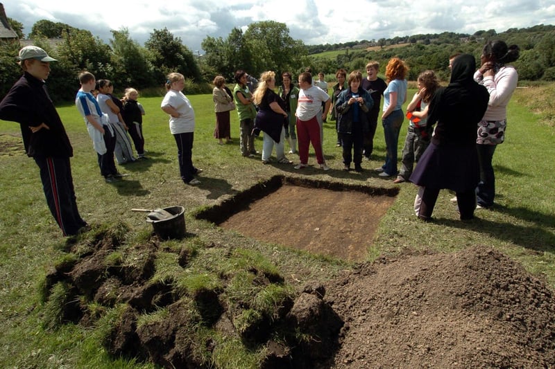 Pupils took part in an archaeological dig at Birstall's Oakwell Hall in July 2007.