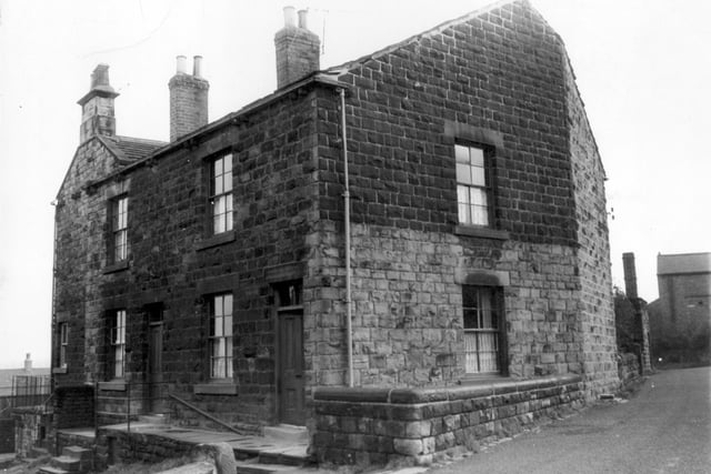 Stone terraced houses on Dryfield Yard in 1962.
